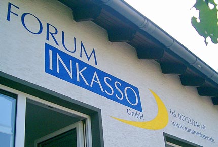 Neumann GmbH - Produkte & Leistungen - Beschriftungen - Fassaden